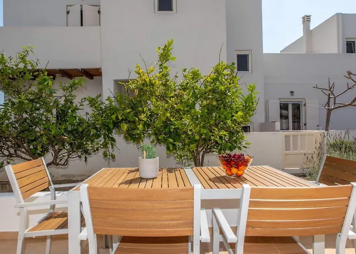 Sorokos Suite 8